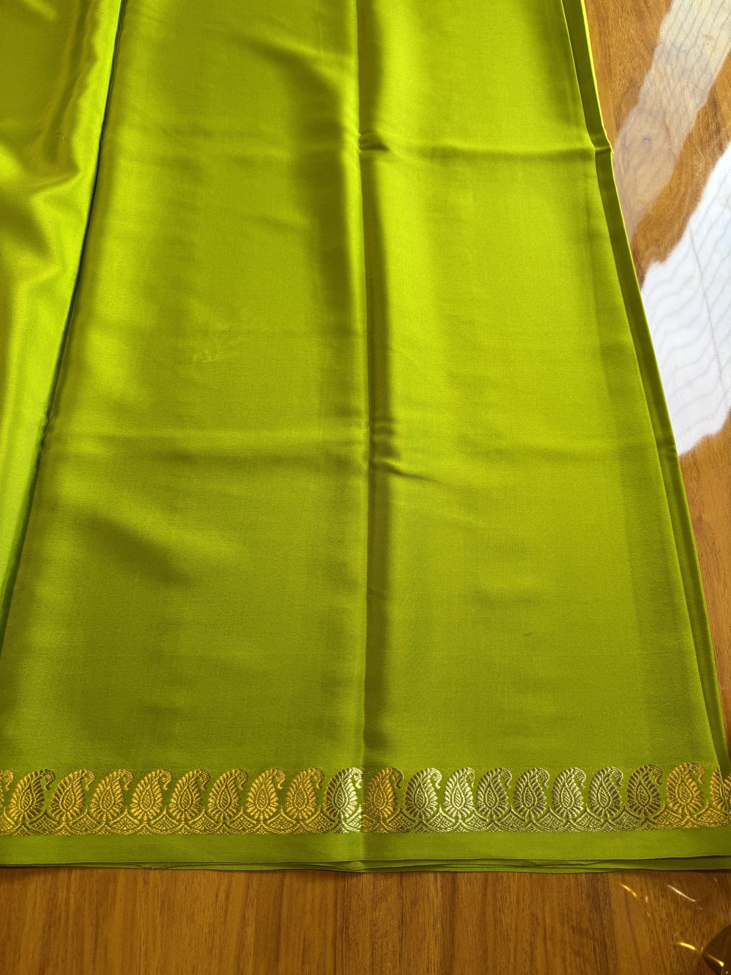 LIGHT GREEN MANGO MOTIFS MYSORE SILK SAREE