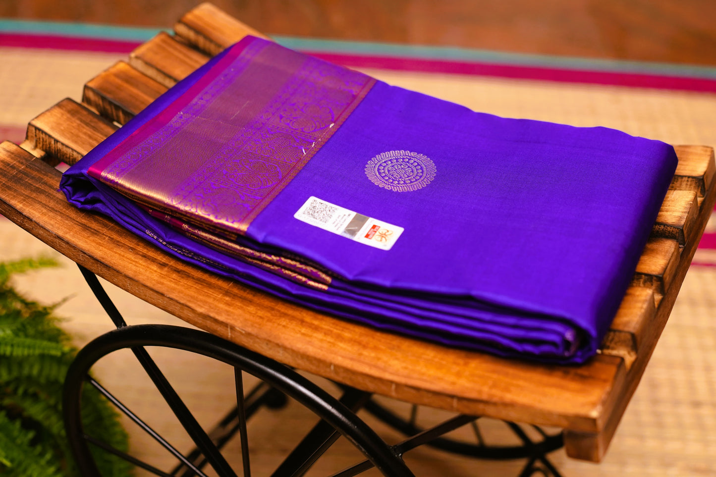 NAVY BLUE AND MAGENTA PINK KANCHIPURAM SILK SAREE