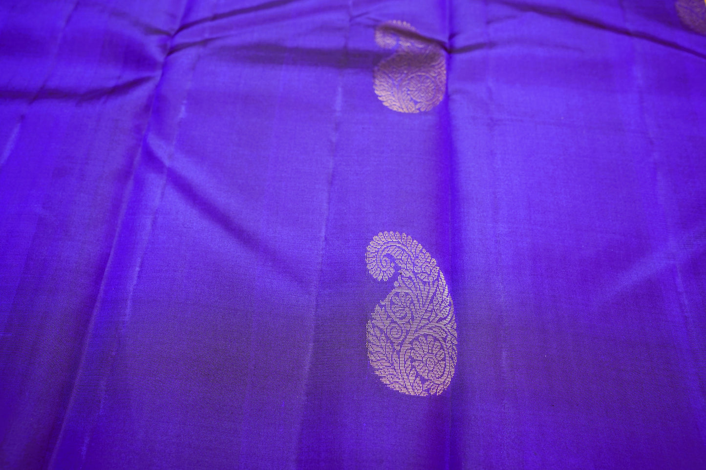 INK BLUE AND LAVENDER KANCHIPURAM SILK SAREE