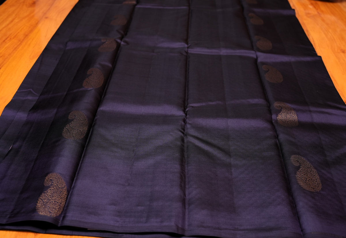 BLACK KANCHIPURAM SILK SAREE