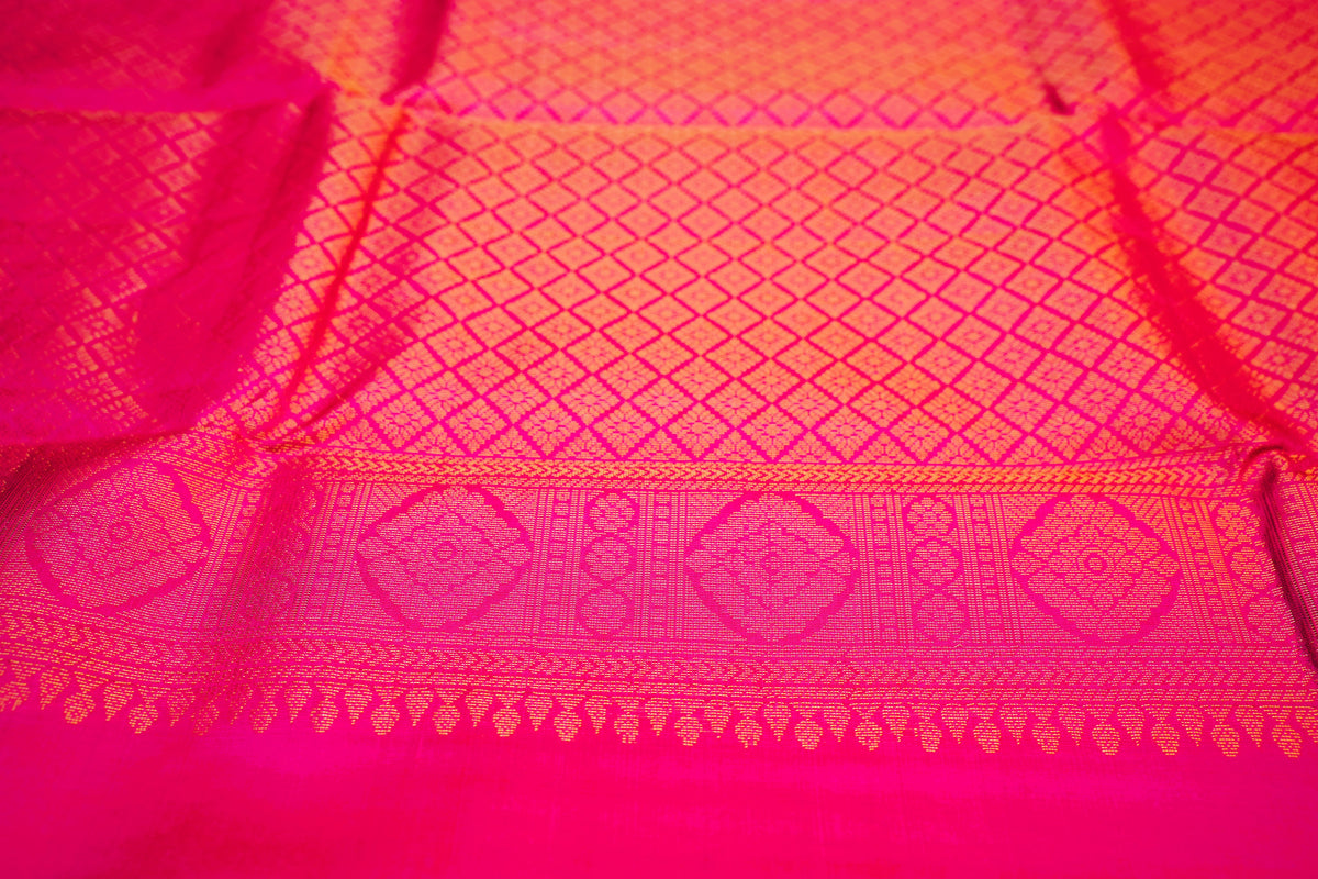 GREEN ZARI CHECKS KANCHIPURAM SILK SAREE