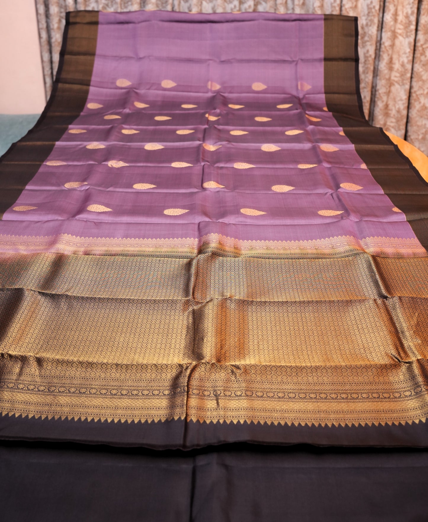 LAVENDER PURPLE KANCHIPURAM SILK SAREE