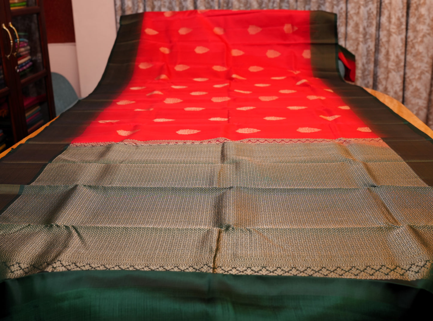 RED AND GREEN PURE KANCHIPURAM SILK SAREE