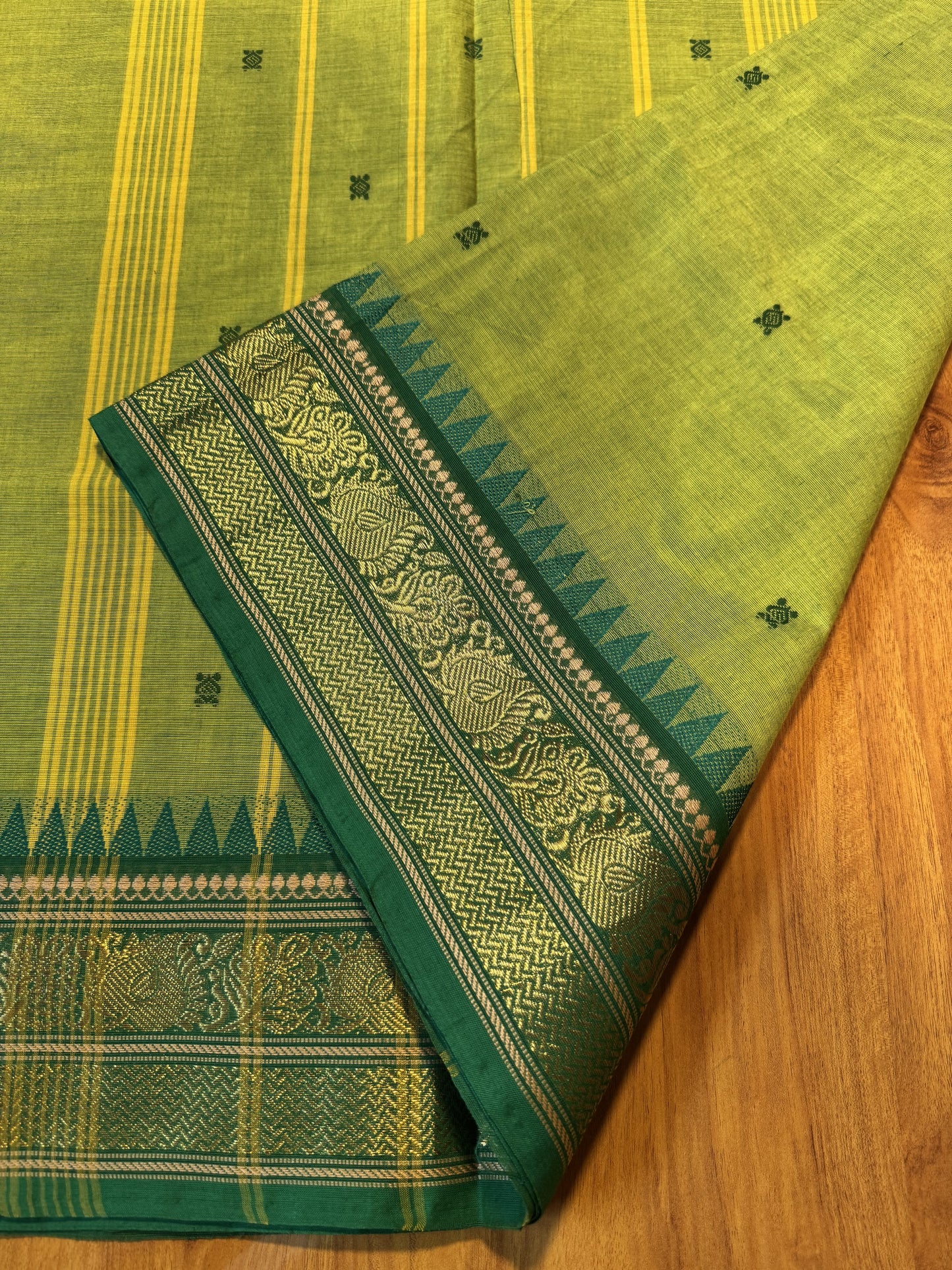 GREEN TEMPLE BORDER CHETTINAD COTTON SAREE