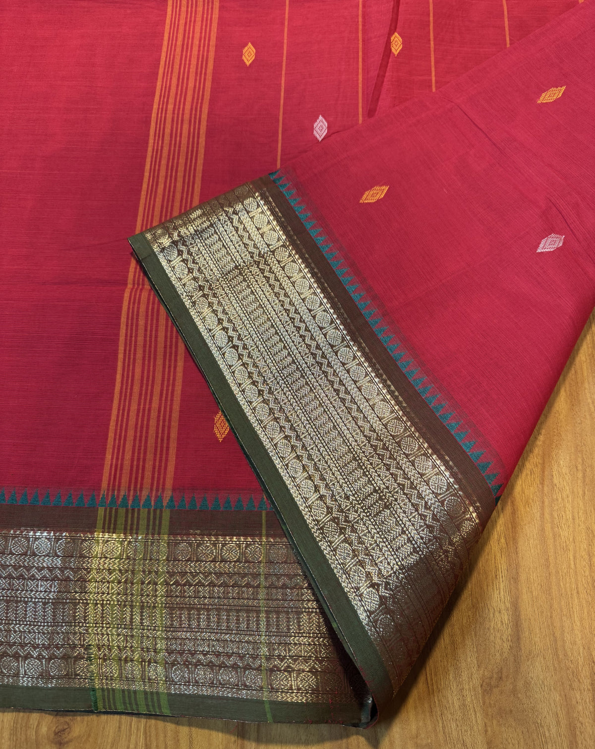 RED TEMPLE BORDER CHETTINAD COTTON SAREE