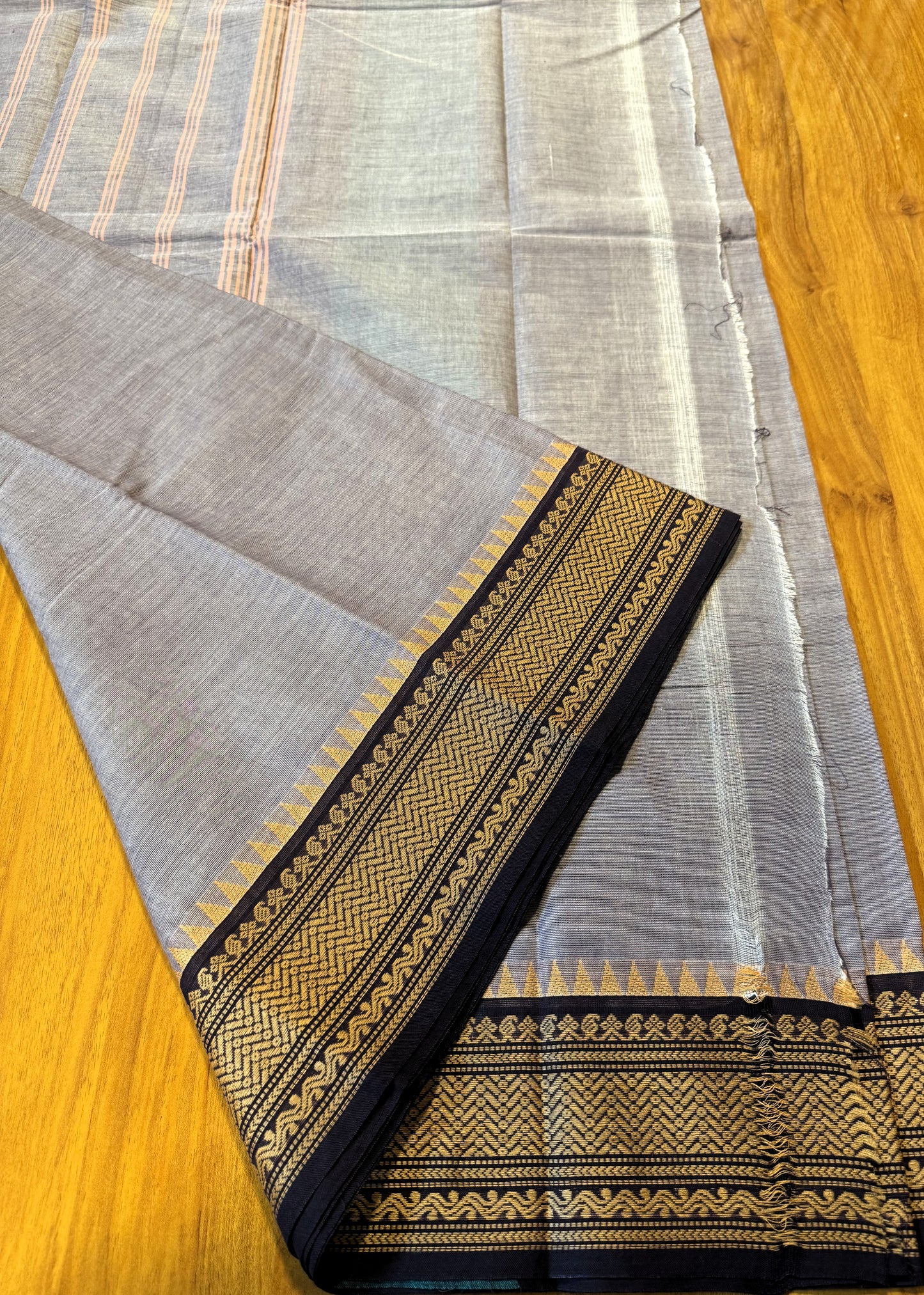 GREY TEMPLE BORDER CHETTINAD COTTON SAREE